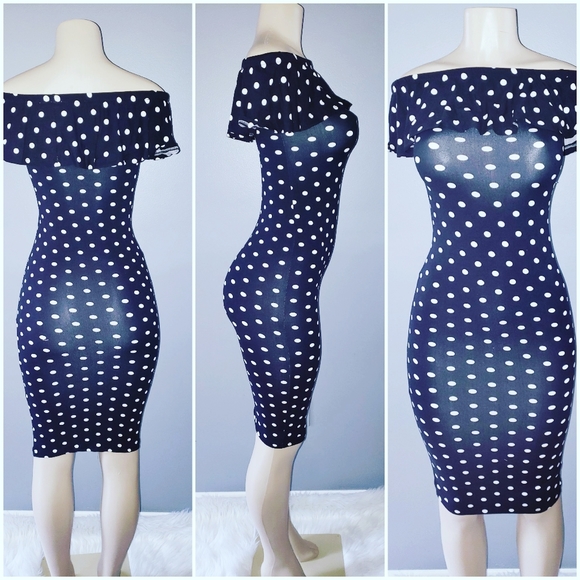 Dress - Picture 1 of 1